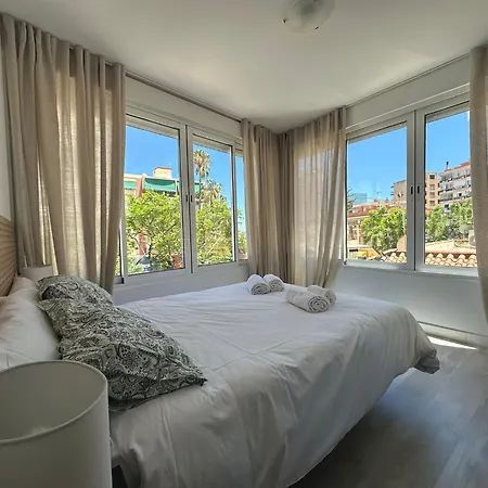 Centro Con Piscina 아파트 토레몰리노스