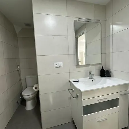 Centro Con Piscina *